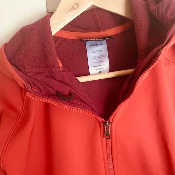 Patagonia full zip hooded jacket - Picture 3 of 5